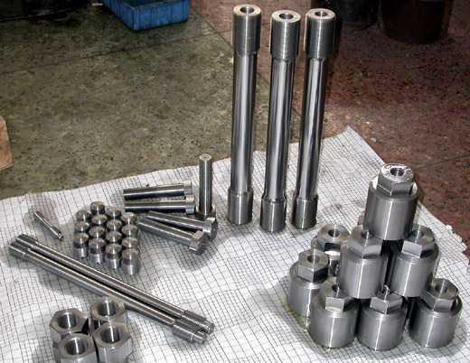 How to choose materials and heat treatment for shaft parts ?
